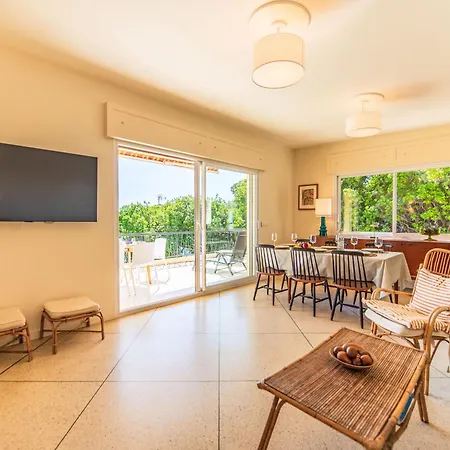Les Bruyeres By Interhome
