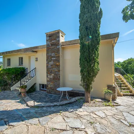 Сasa de vacaciones Les Bruyeres By Interhome *